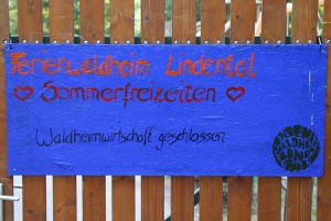 Tor Ferienwaldheim Lindental