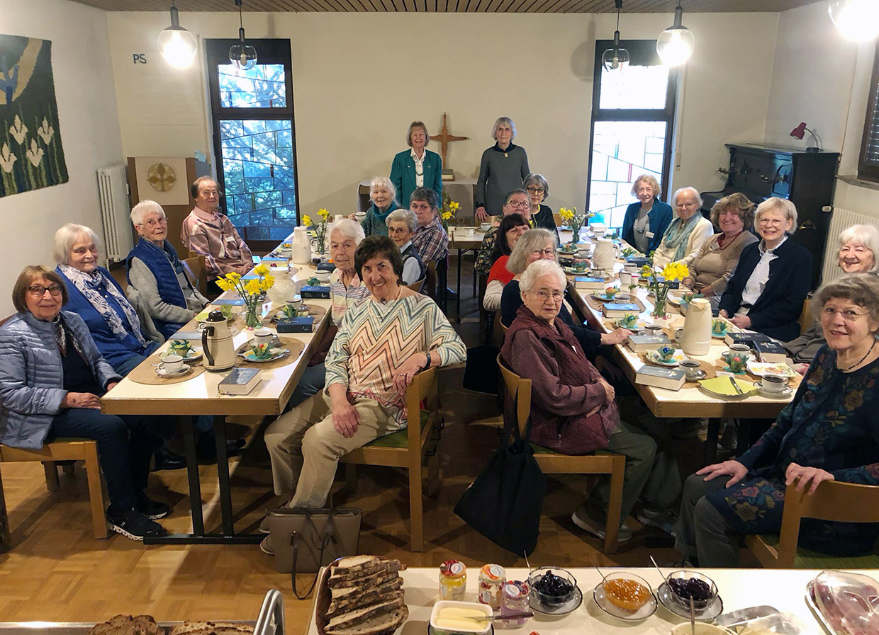 Seit 40 Jahren Frauenfrühstück im Greuttersaal, Foto Karin Holzäpfel