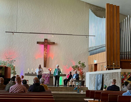 Offene Stephanuskirche mit Gospels, Spirituals und Texten