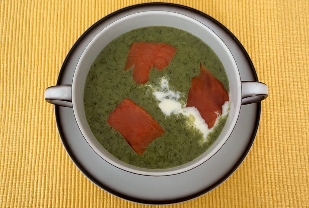 Suppenküche: Lachs Spinat Suppe