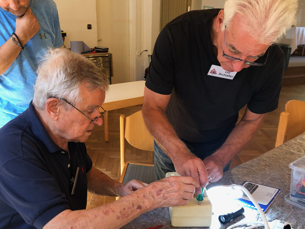 Repair Café Weilimdorf 2025, Foto Karin Holzäpfel