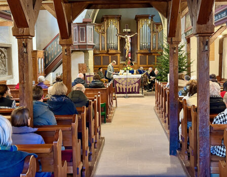 Festgottesdienst mit Einführung des neuen Kirchengemeinderats am 4. Advent