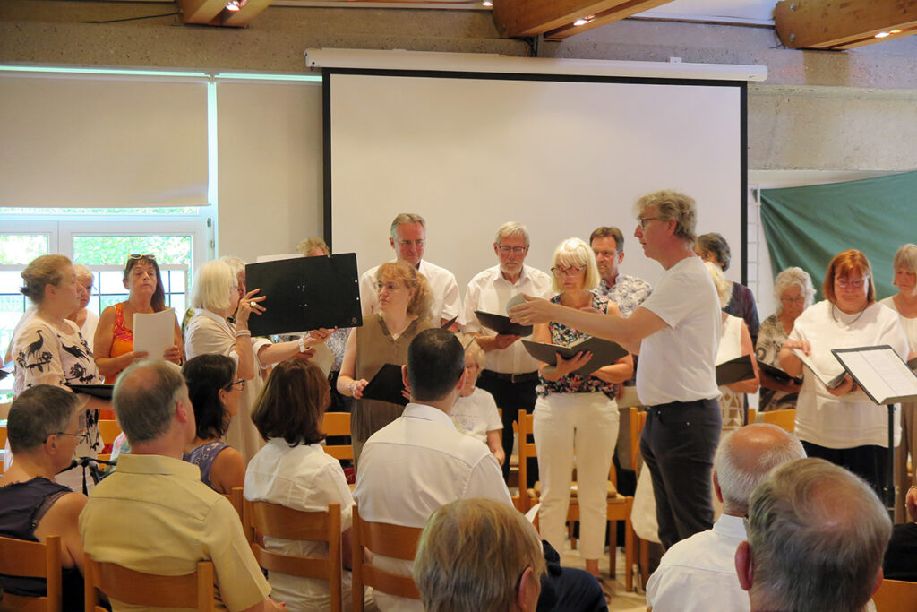 Pfarrerin Dorothea wurde am 12. Juli 2026 im Rahmen eines Gottesdienstes im Dietrich-Bonhoeffer-Gemeindezentrum feierlich in den Ruhestand verabschiedet, Foto: Hans Bitto